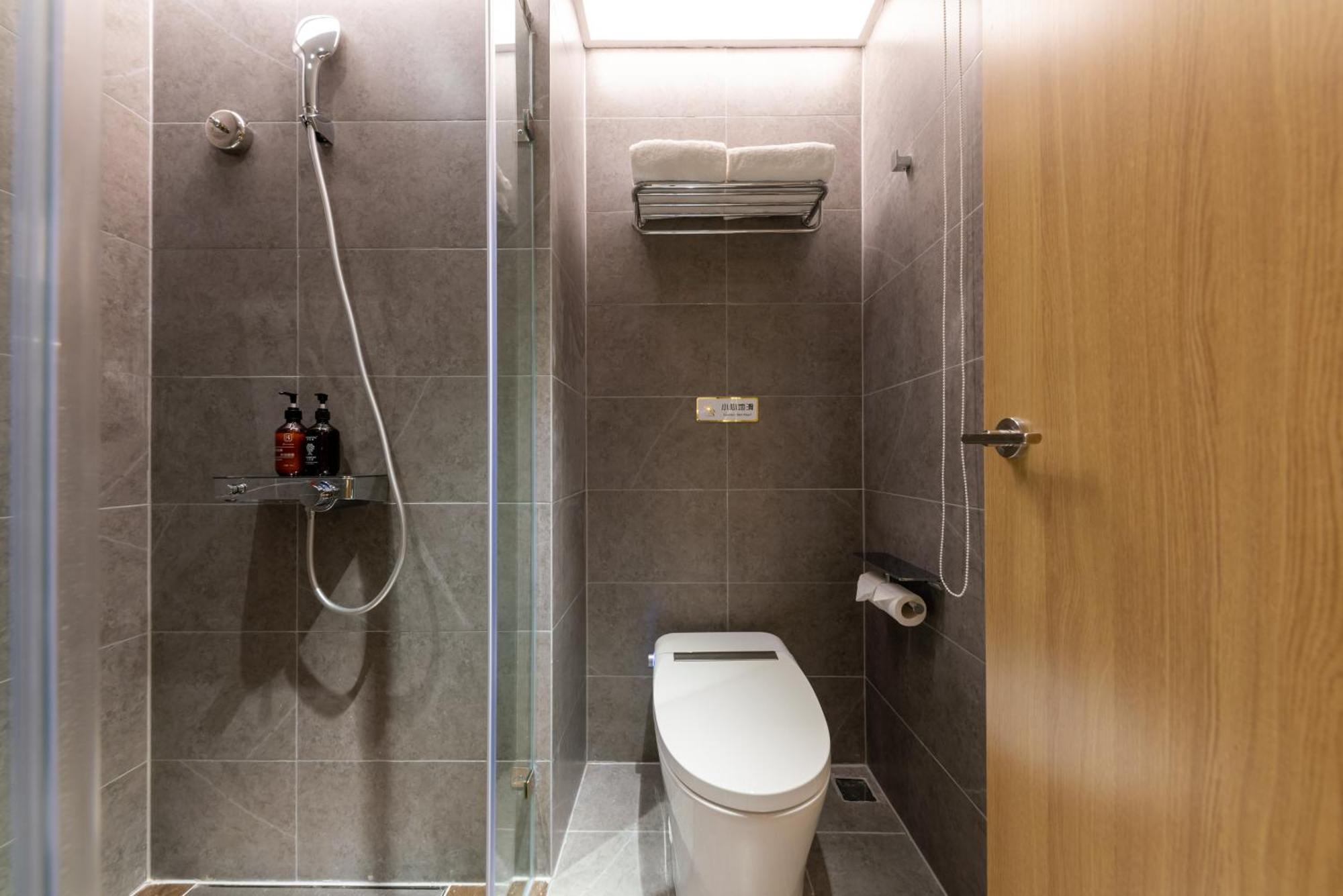 Jingfang Building Smart Hotel - Located In The Busiest Part Of The Downtown Area, Near Beijing Tiananmen Square And The Forbidden City,Wangfujing Shopping Street ,Newly Opened Hotel,Provide Free Laundry Service,Provide Tourism And Ticketing Services Esterno foto